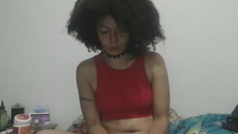 Latinacoka online show from May 5, 1:41 am