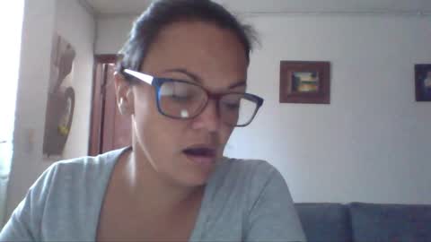 Laura online show from February 20, 4:30 pm