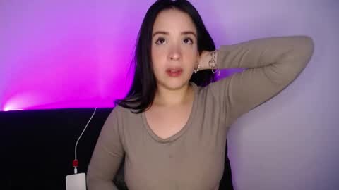 Snapshot of lau_24 chatting on September 24, 7:51 am lau_24 online show from September 24, 7:51 am