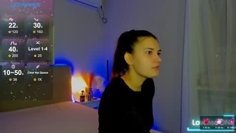 Laura online show from November 11, 6:31 am