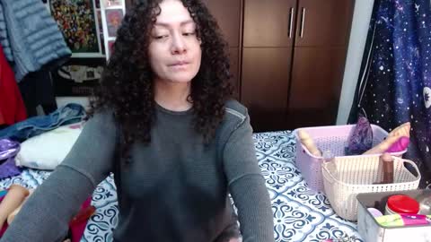 Snapshot of laura_anal_ chatting on October 8, 10:14 pm Wen online show from October 8, 10:14 pm
