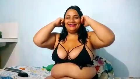 Snapshot of laura_sofia23 chatting on September 12, 11:34 pm laura_sofia23 online show from September 12, 11:34 pm