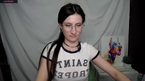 Laura online show from March 8, 8:51 am