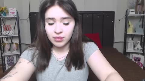 LauraHlot online show from February 2, 6:42 pm