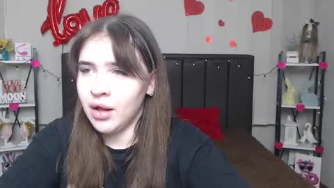 LauraHlot online show from February 17, 6:39 pm