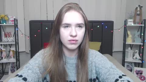 LauraHlot online show from September 10, 5:51 am