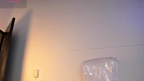 Lauren online show from October 22, 8:03 pm