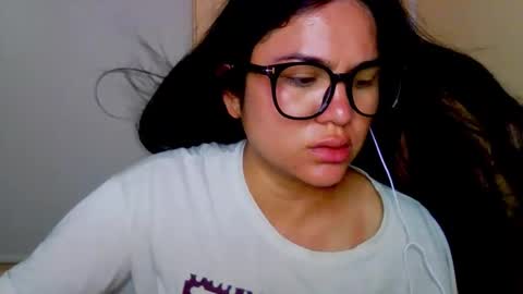 onlyfan laureng7 - 7 laureng2 online show from October 13, 10:51 am