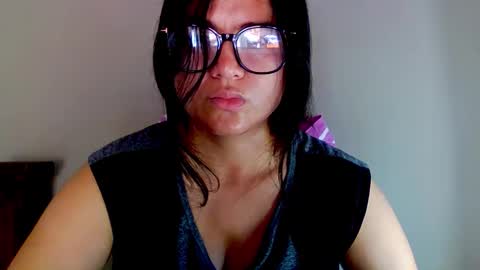 onlyfan laureng7 - 7 laureng2 online show from September 16, 12:35 pm