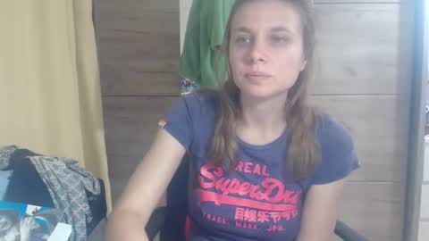 Snapshot of laurenmy chatting on December 20, 7:07 pm laurenmy online show from December 20, 7:07 pm