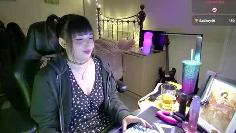 Lavenderrzz online show from February 9, 4:09 pm