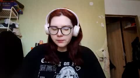 Adeline online show from February 6, 9:23 am