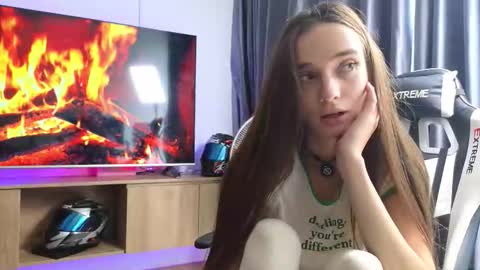 Anna online show from November 7, 3:23 am