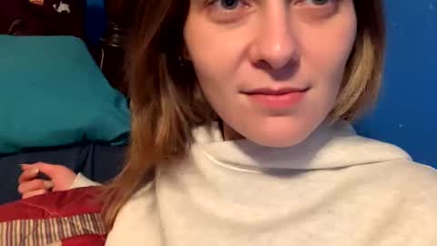 Layla Jade online show from October 3, 5:01 am