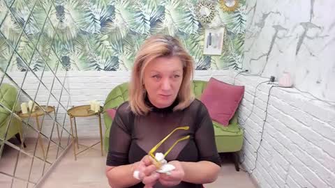 Lea online show from January 5, 5:09 am