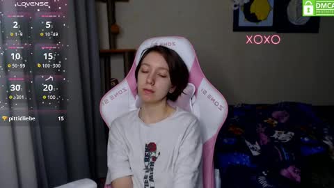 Leah  Gotty online show from December 3, 3:22 pm