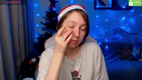 Leah  Gotty online show from December 25, 2:13 pm