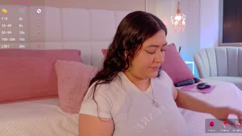 Leah online show from October 9, 3:27 pm