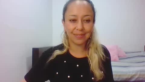 leah_susman online show from November 10, 12:55 pm