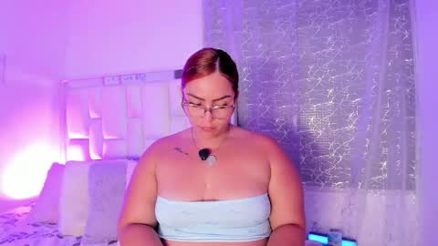 Leah  online show from February 24, 3:49 am