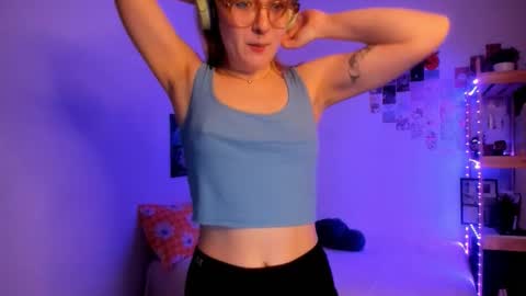 Ellie online show from November 25, 5:42 am