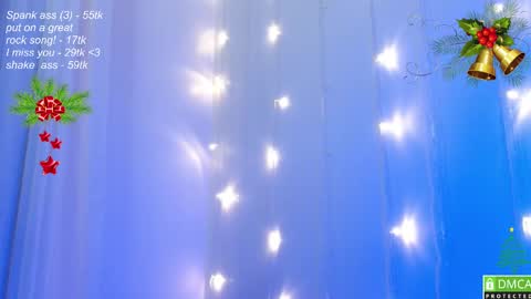 hey Im Leia and I love rock  online show from December 8, 4:18 pm