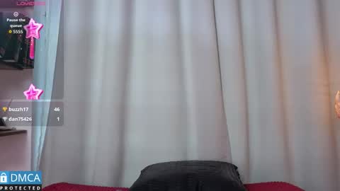 Snapshot of leidy_morales_ chatting on October 9, 11:36 am Leidy online show from October 9, 11:36 am