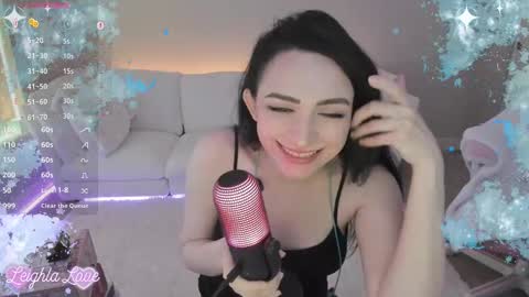 Snapshot of leighlalove chatting on September 11, 3:56 pm Leighla online show from September 11, 3:56 pm