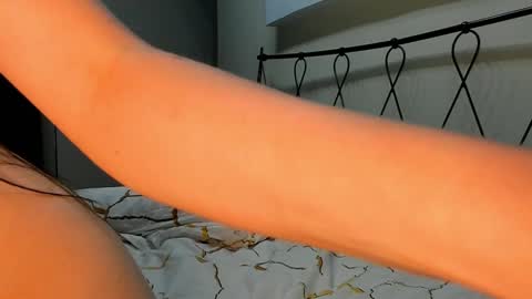 Leila online show from January 13, 1:23 am