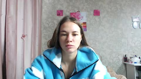 Snapshot of leila_bambi chatting on October 14, 8:06 am leila_bambi online show from October 14, 8:06 am