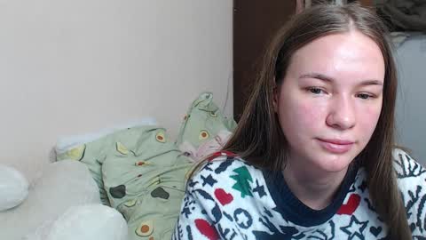 Snapshot of leila_bambi chatting on January 13, 5:23 pm leila_bambi online show from January 13, 5:23 pm