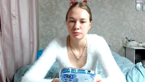 Snapshot of leila_bambi chatting on September 16, 11:18 am leila_bambi online show from September 16, 11:18 am