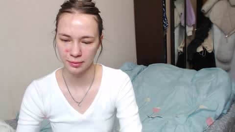 Snapshot of leila_bambi chatting on February 6, 10:25 am leila_bambi online show from February 6, 10:25 am