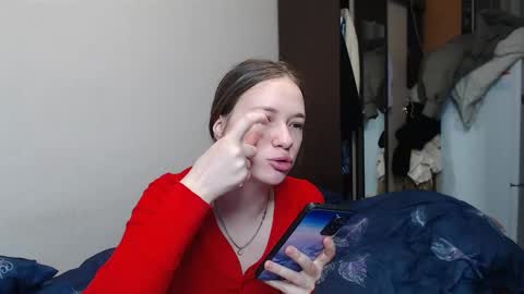 Snapshot of leila_bambi chatting on March 10, 5:29 pm leila_bambi online show from March 10, 5:29 pm