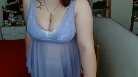 Snapshot of leila_beayte_ chatting on February 7, 7:07 am Leila online show from February 7, 7:07 am