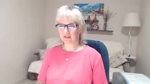 Leila Kinky online show from April 25, 4:26 am