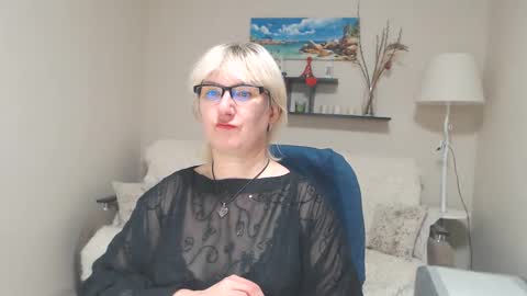Leila Kinky online show from January 22, 2:46 pm