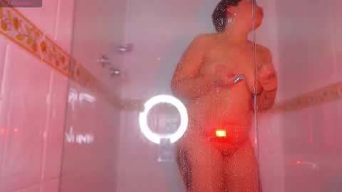 leilapons online show from February 28, 9:25 pm