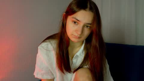 Snapshot of lelia_vibe chatting on October 19, 2:30 pm Lelia online show from October 19, 2:30 pm