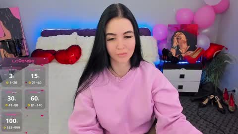 LellitClark online show from April 14, 10:10 pm