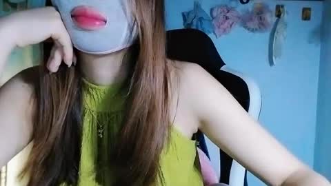 lemon8386 online show from June 12, 11:35 pm