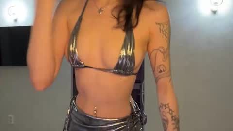 i am peach online show from October 1, 12:37 am