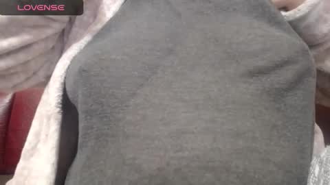 lenagolden online show from January 8, 1:37 pm