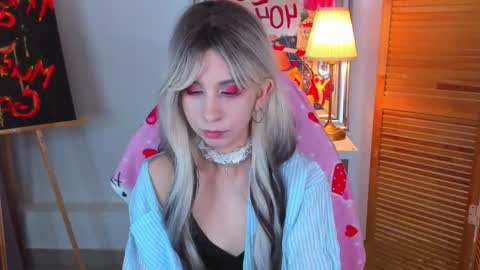 Eveline online show from March 25, 1:55 am