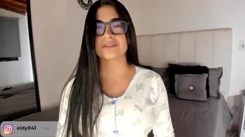 Leticia online show from October 22, 2:05 am