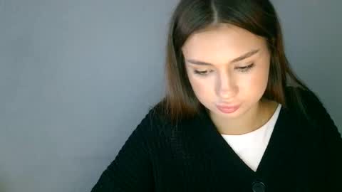 Emily online show from September 25, 7:07 am