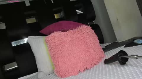 levana1 online show from January 15, 3:23 am