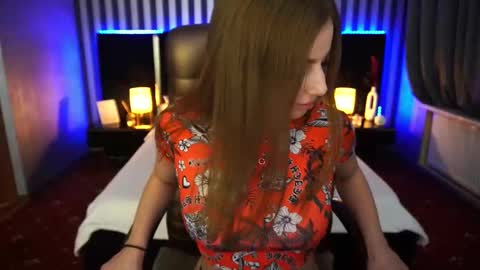 lexi_si online show from February 17, 9:00 pm