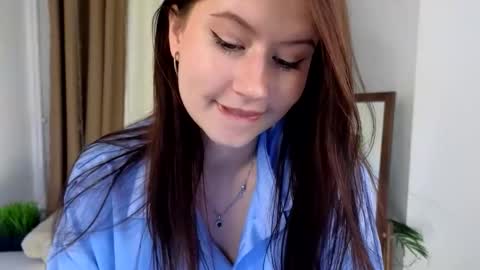 Vicki online show from September 10, 3:01 pm