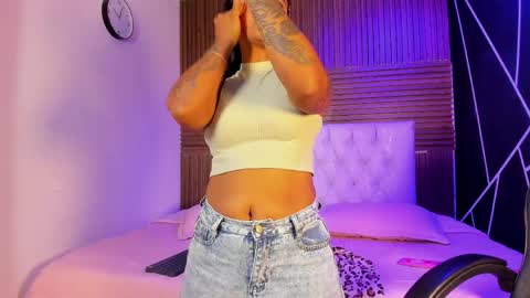 Lexi Adams  online show from May 14, 12:33 pm